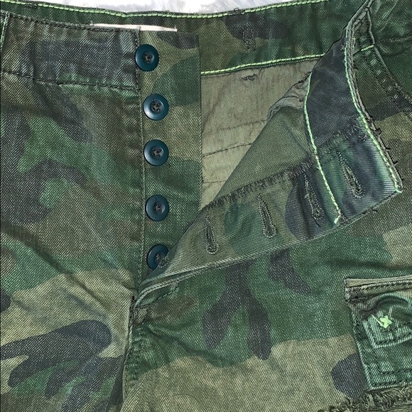 Free People Commander Cutoff Camo Shorts - Picture 3 of 7